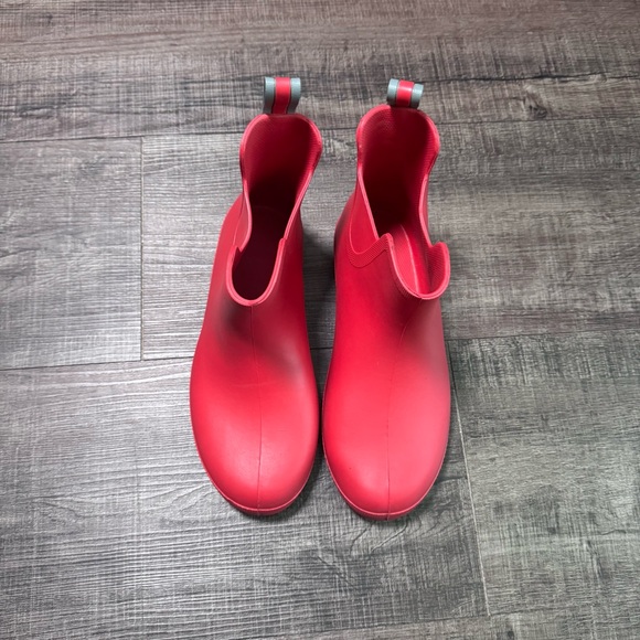 totes Red Winter & Rain Boots - Picture 1 of 6
